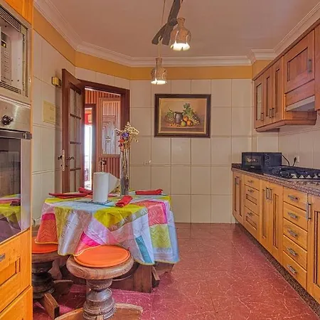 Holidays Sea View & Wiffi Apartman Radazul