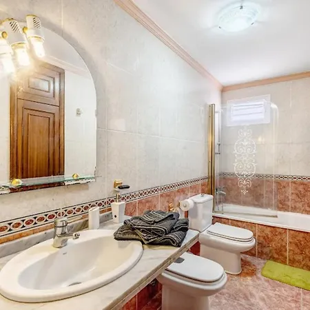 Holidays Sea View & Wiffi Apartman Radazul