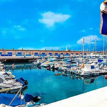 Apartman Holidays Sea View & Wiffi Radazul