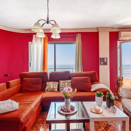 Apartman Holidays Sea View & Wiffi