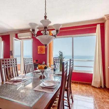 Holidays Sea View & Wiffi Apartman *