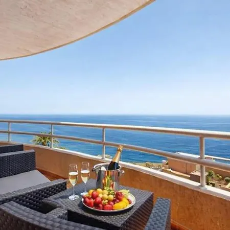 Διαμέρισμα Holidays Sea View & Wiffi *